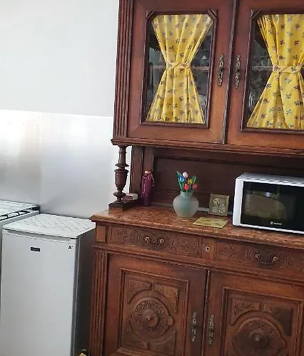 Le Tinou Апартаменты Cazilhac (Herault)